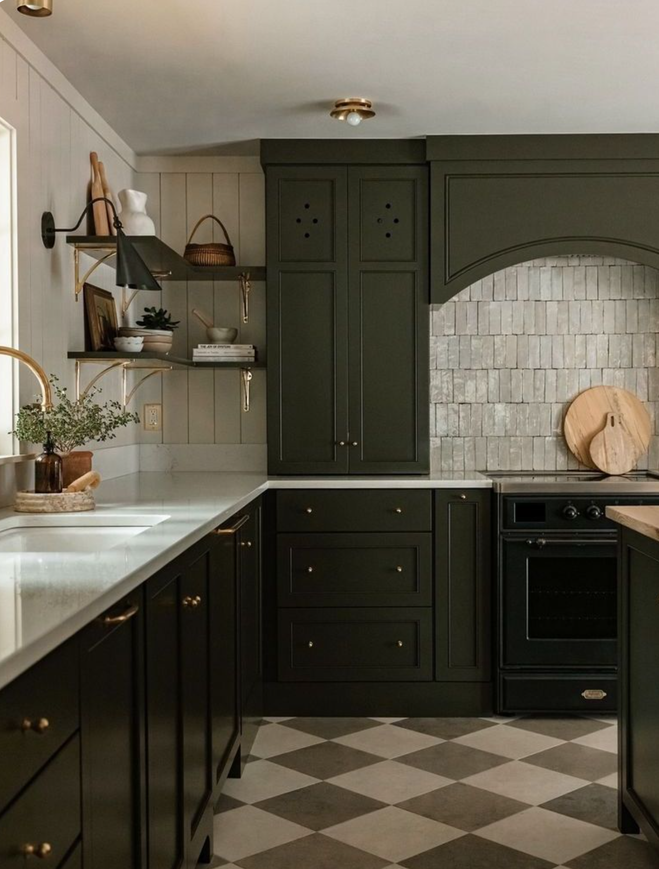 Appliance Garage: The Counter Clutter Solution 